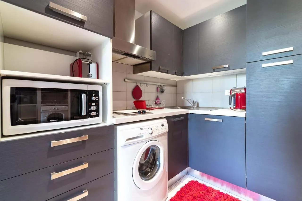 Beautiful Modern Apartment In The Heart Of Κάννες 0*,  Γαλλία