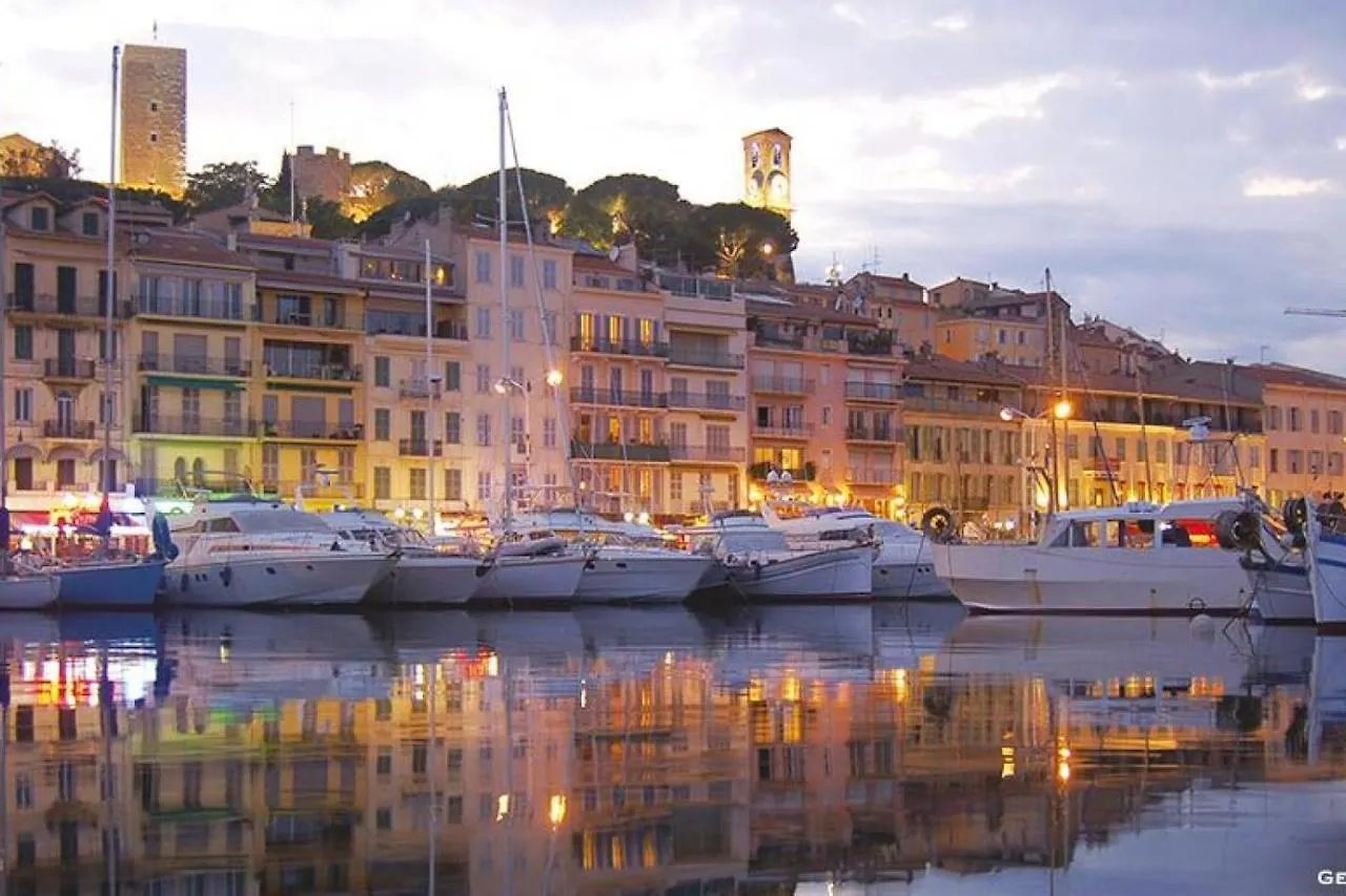 Beautiful Modern Apartment In The Heart Of Cannes